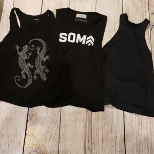 Tank tops bundle 3 size small black tank 443
